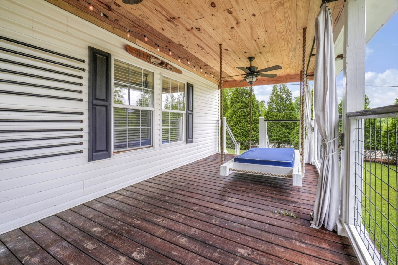 Lakefront Home with Views · 3