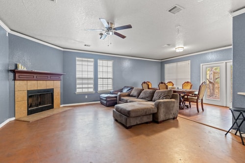 SeaWorld‑Close • 4BR + Fireplace