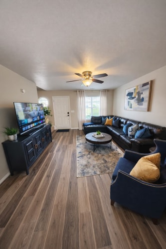 Bikes + Coffee Bar • 3BR Duplex Sleeps 6