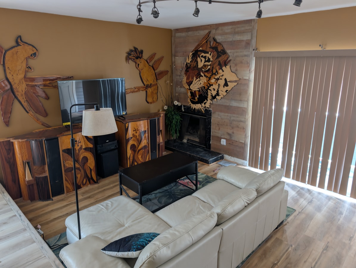 Shared Pool + Hot Tub & Indoor Fireplace