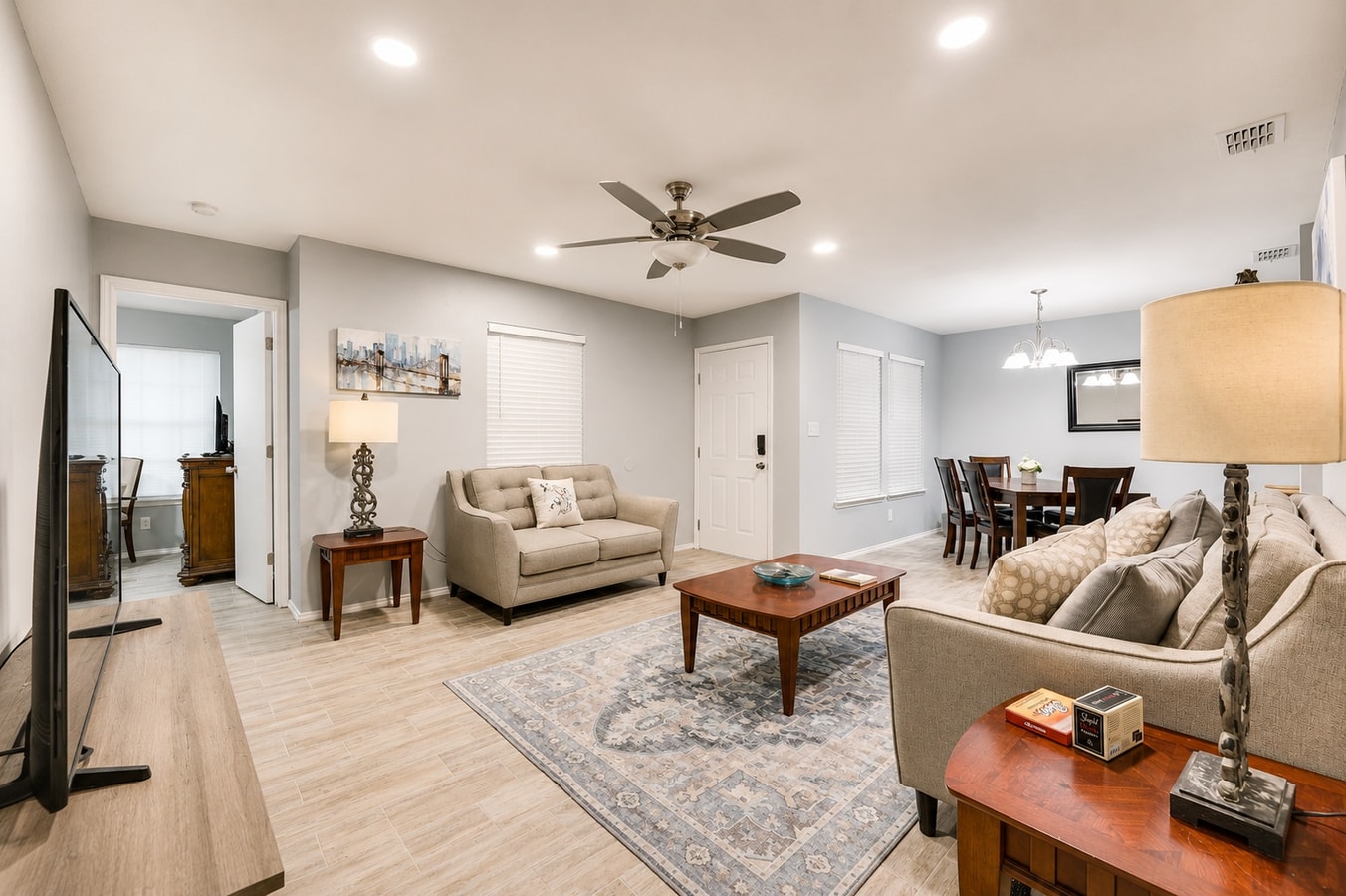 Covered Patio + Grill, Backyard & 2Mi to Basilica