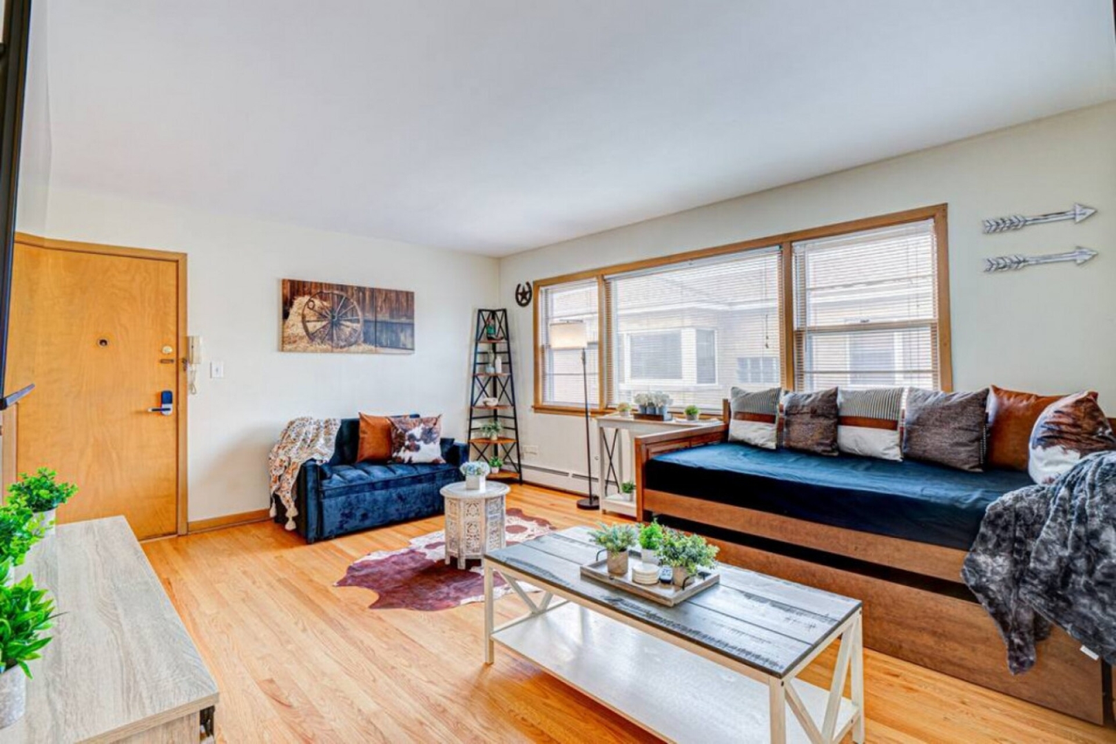 Charming Getaway With Modern Amenities - Cozy And Spacious Retreat - Şikago, IL