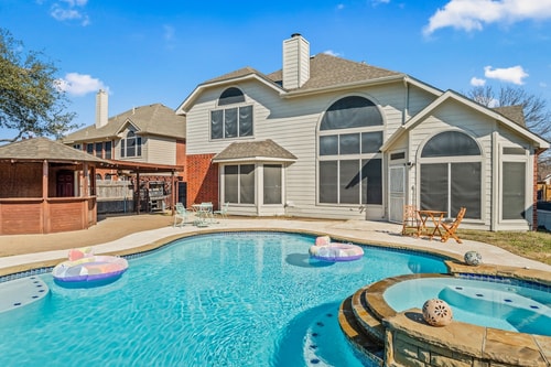 Your 4BR Ideal Retreat with Pool/Grill/Game Room