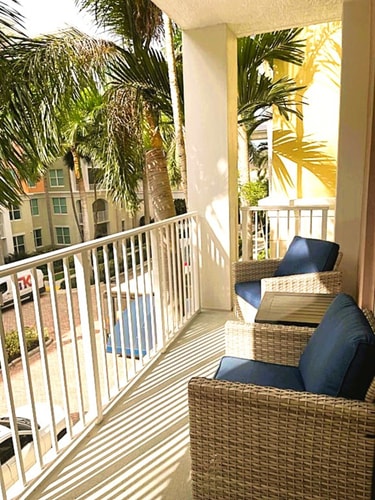 Intracoastal Luxury in Lantana with Marina!