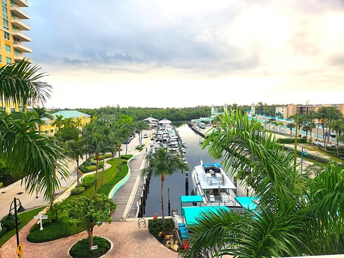 Marina Dream: 1Br Intracoastal-facing gem!