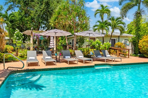 Private Pool Oasis: 4 Beach Cottages for Families
