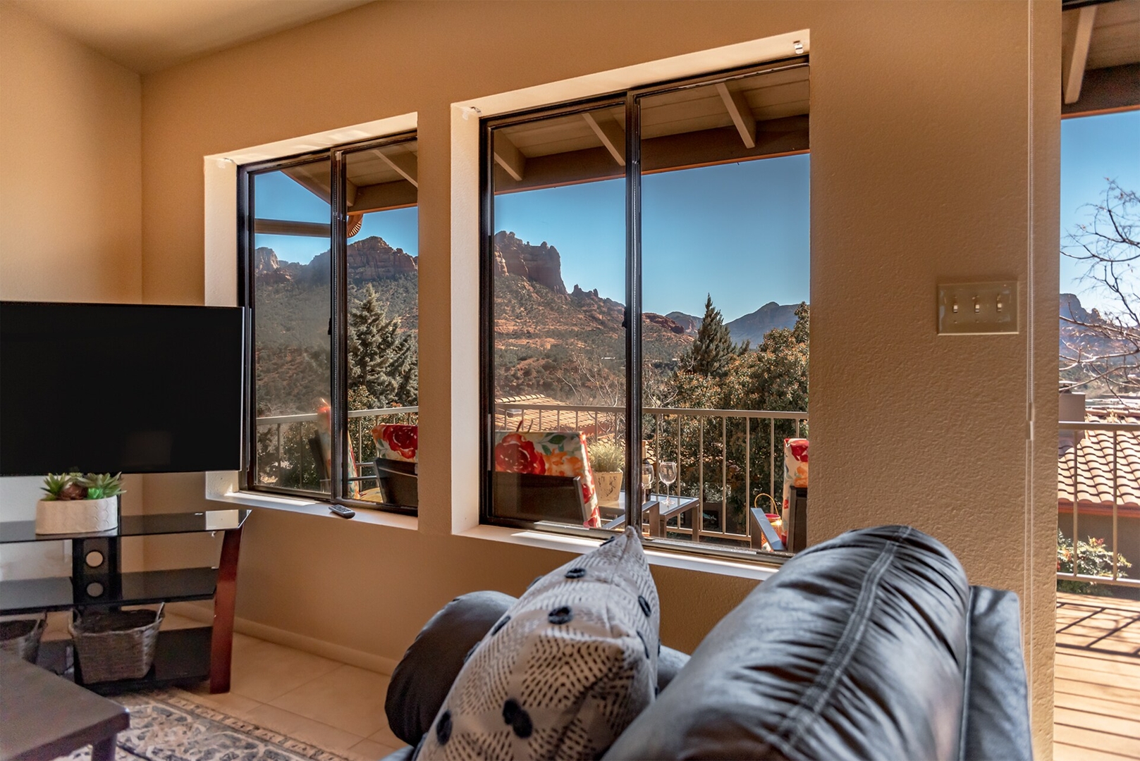 Unit B - Hummingbird Villa @ Uptown View Villas 6 Vista Ridge Sedona