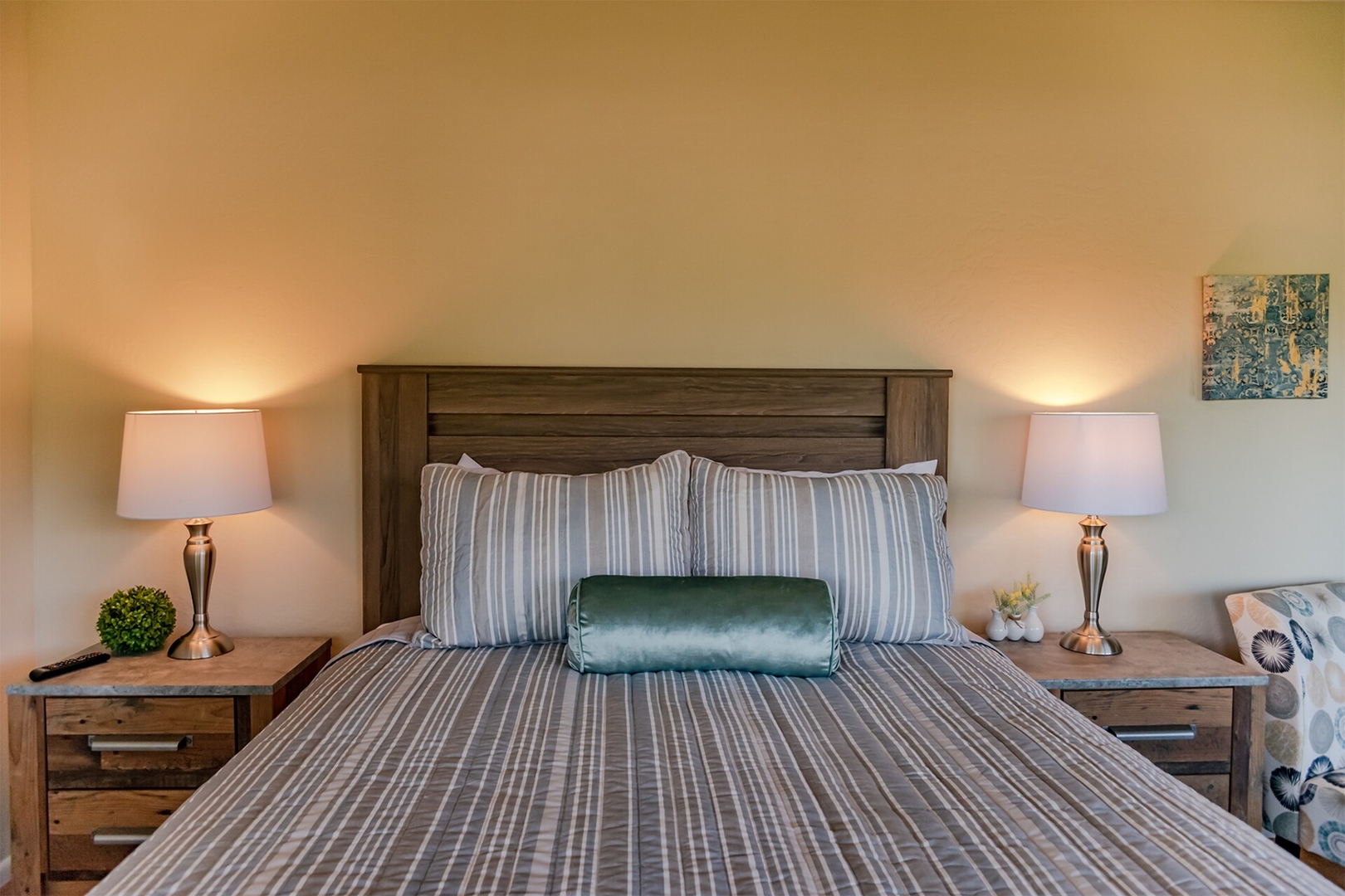 Unit F2 - Red Hawk Studio @ Uptown View Villas 3 Vista Ridge Sedona