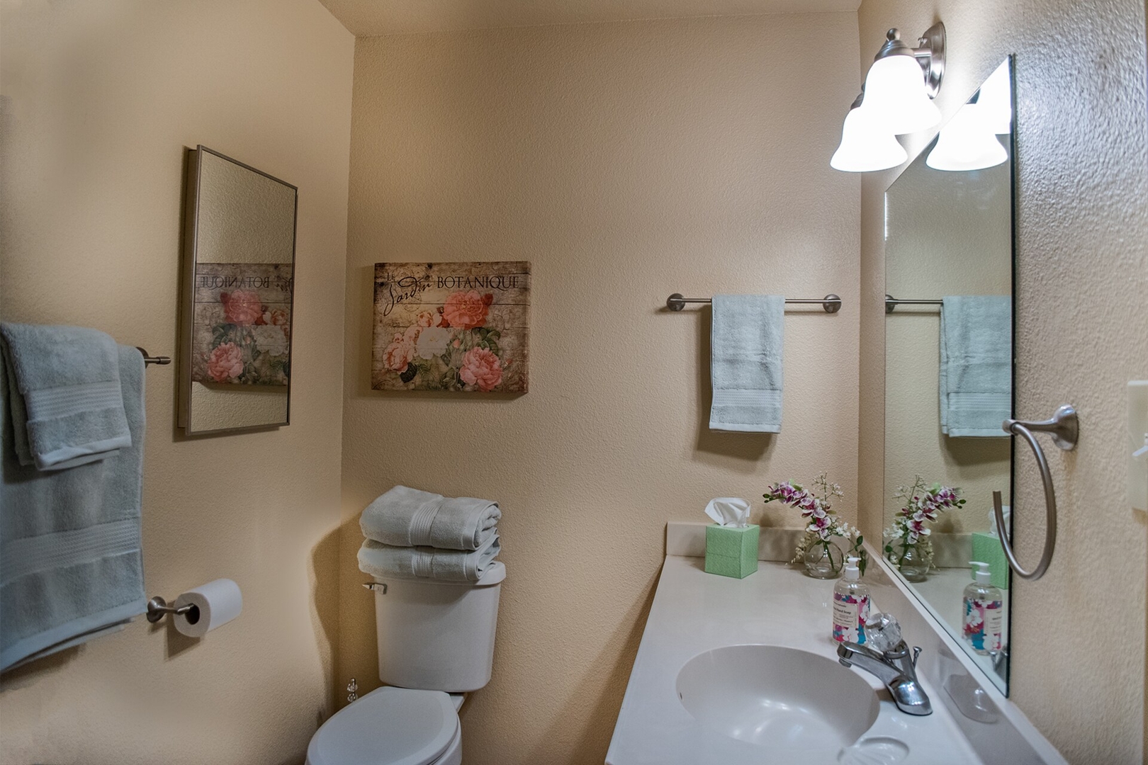 Unit B - Hummingbird Villa @ Uptown View Villas 18 Vista Ridge Sedona