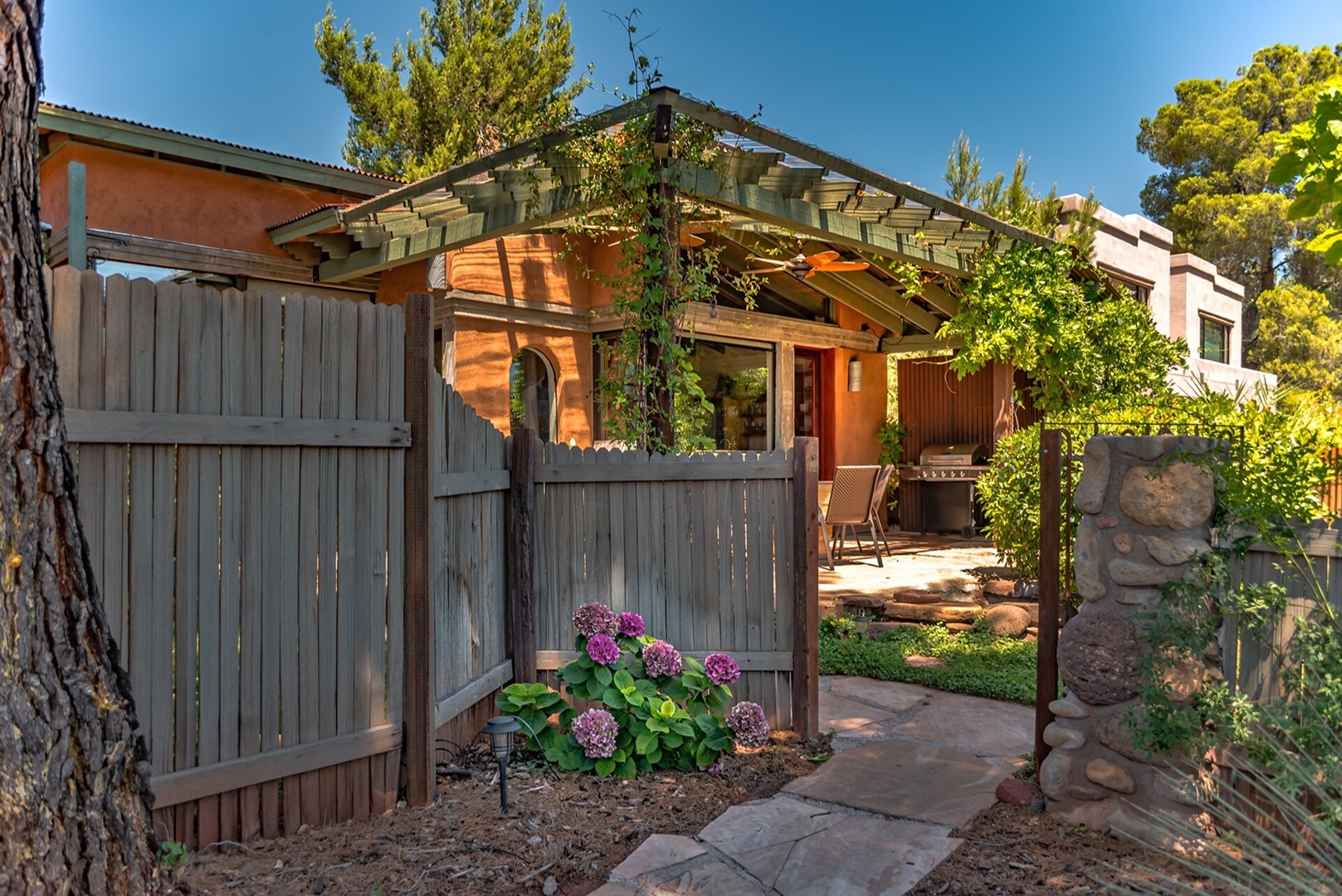385 Uptown Artist Cottage 27 Vista Ridge Sedona