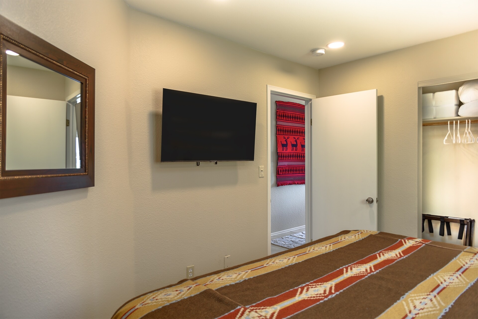Unit C - Cardinal Villa @ Uptown View Villas 25 Vista Ridge Sedona