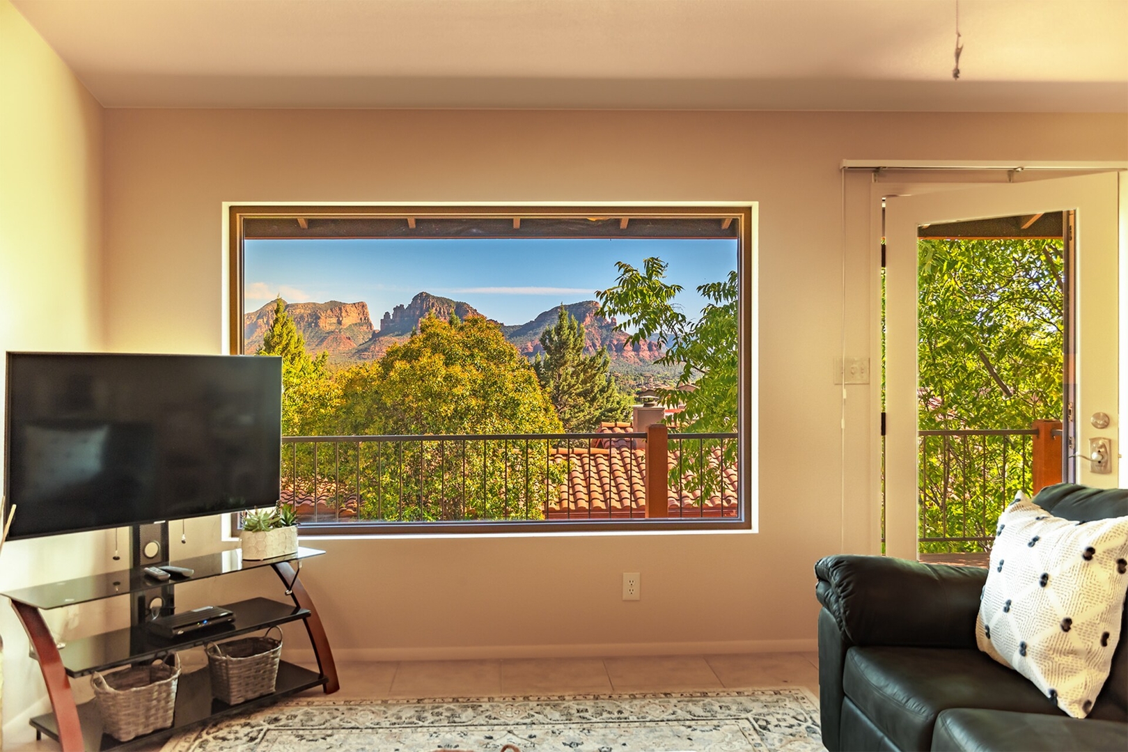 Unit B - Hummingbird Villa @ Uptown View Villas 4 Vista Ridge Sedona