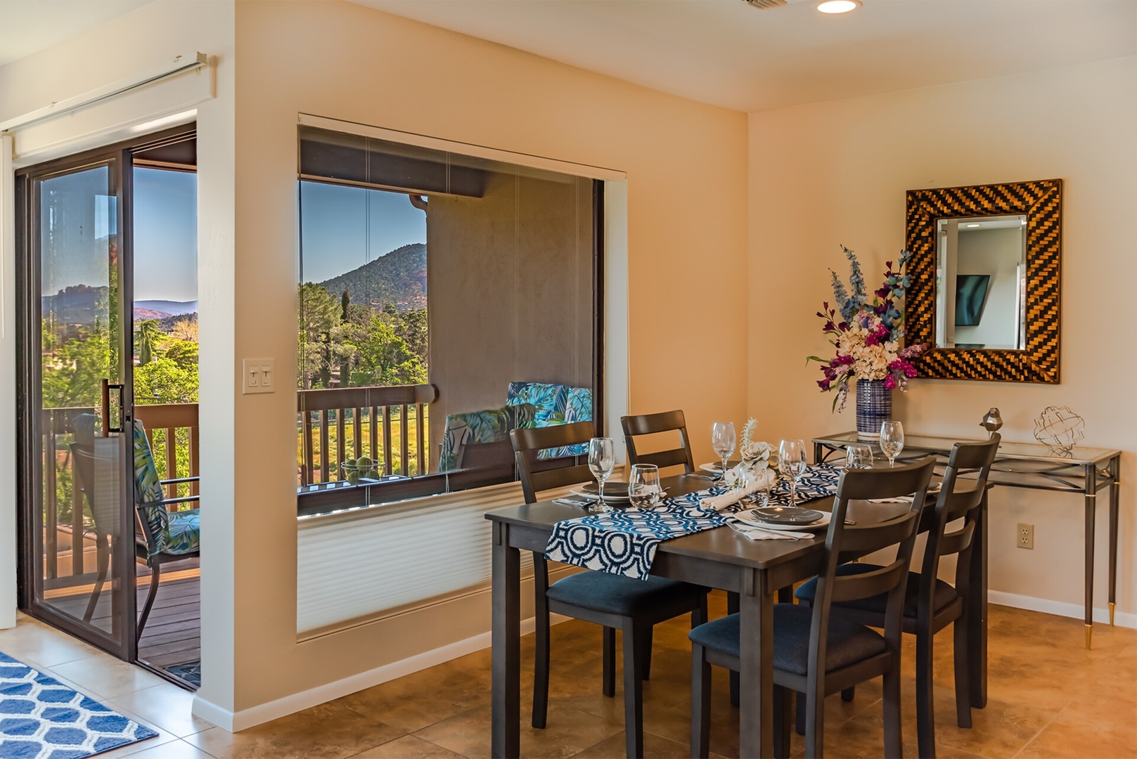Unit F - Bluebird Villa @ Uptown View Villas 7 Vista Ridge Sedona