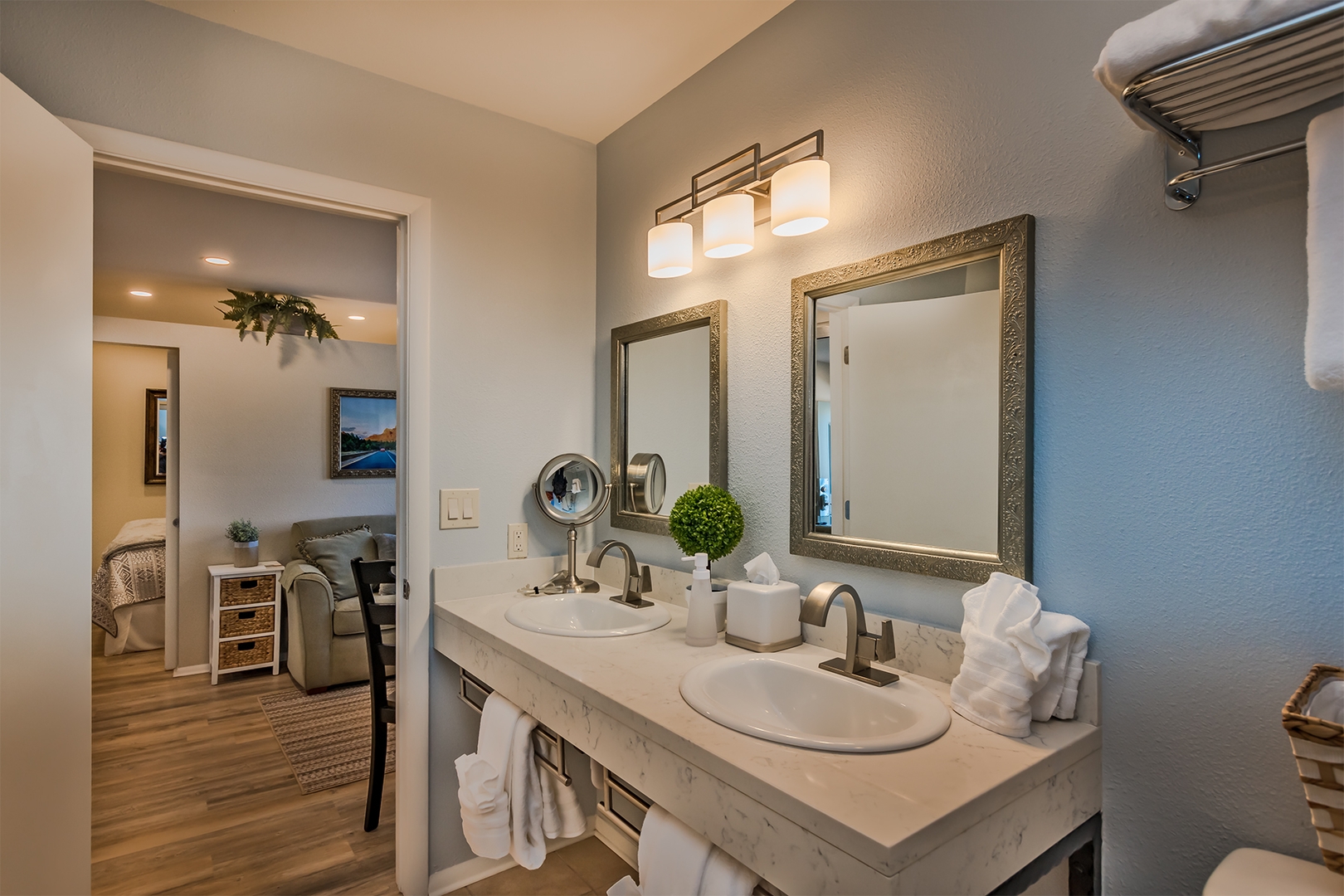 Sedona Uptown Suites 107 - Arizona Sun Suite 8 Vista Ridge Sedona