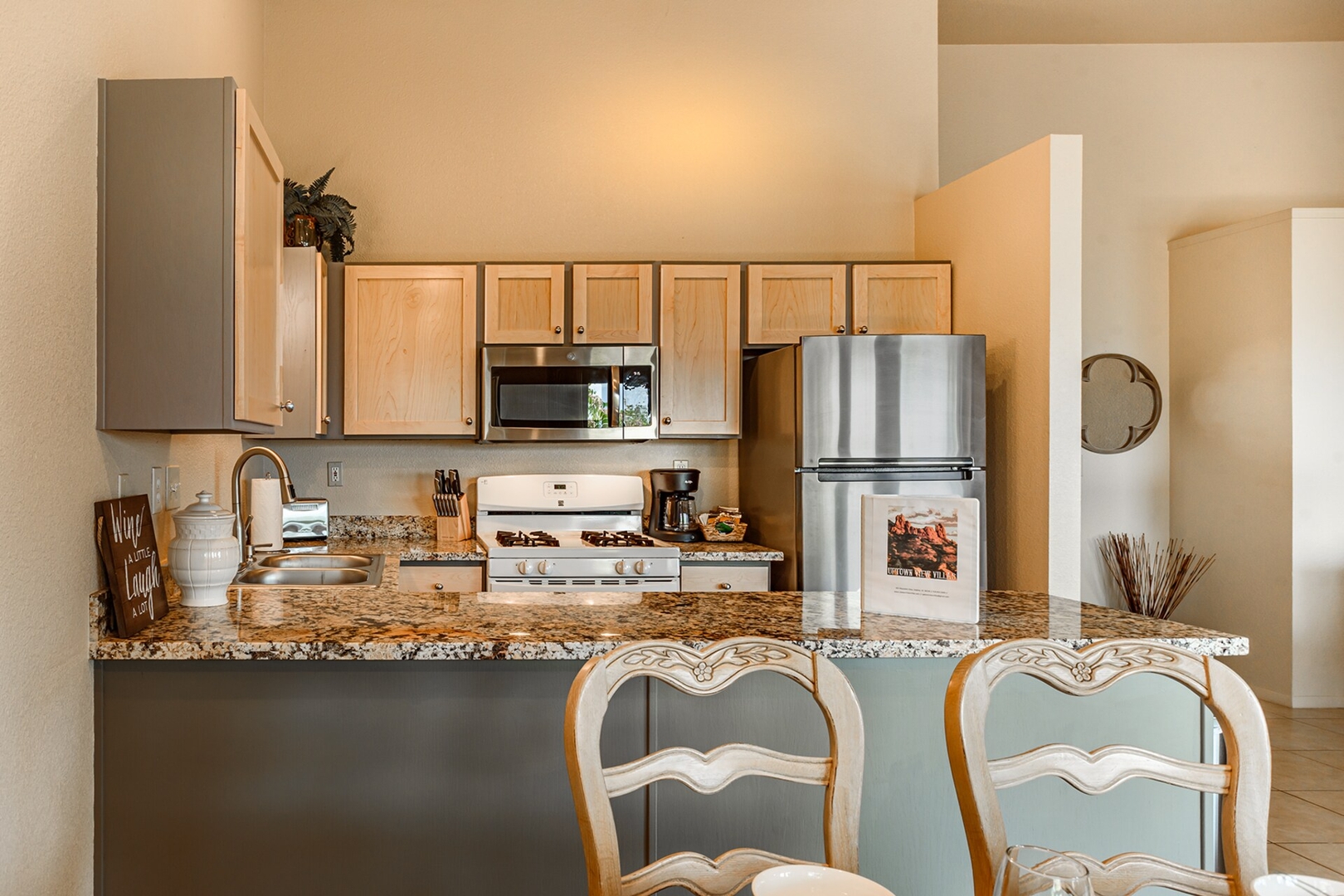 Unit B - Hummingbird Villa @ Uptown View Villas 10 Vista Ridge Sedona