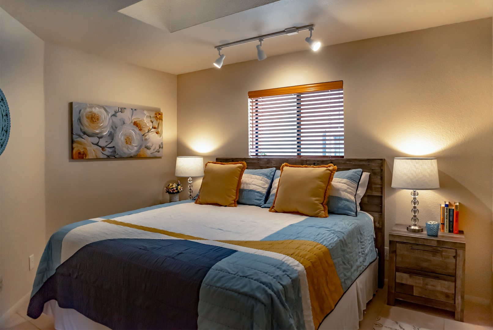 Unit B - Hummingbird Villa @ Uptown View Villas 19 Vista Ridge Sedona