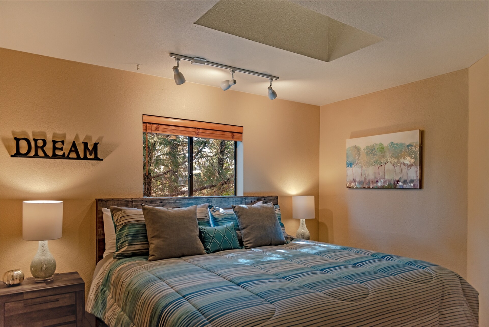 Unit A - Yellow Finch @ Uptown View Villas 15 Vista Ridge Sedona
