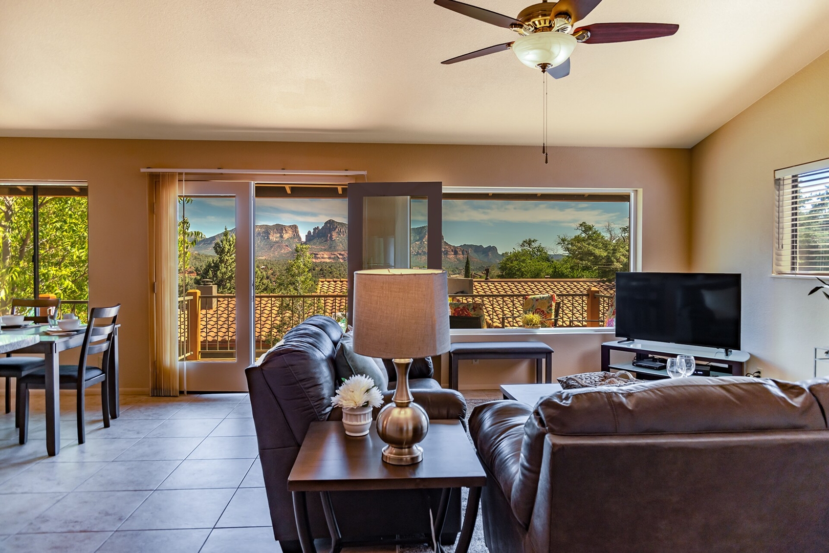 Unit A - Yellow Finch @ Uptown View Villas 6 Vista Ridge Sedona