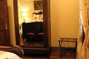 General Israel B Richardson No. 3 at Eastburn Inn