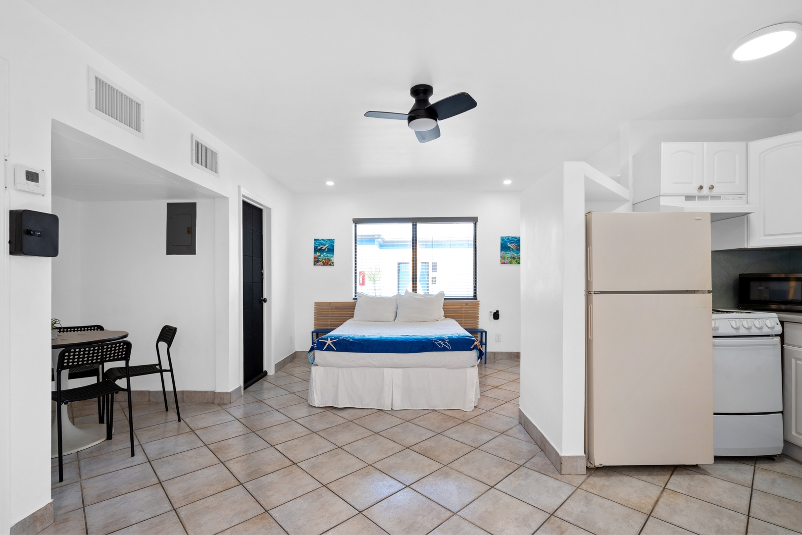 BRIGHT QUEEN STUDIO + KITCHEN | QUIET 14 Hollywood Sunrise Hotel