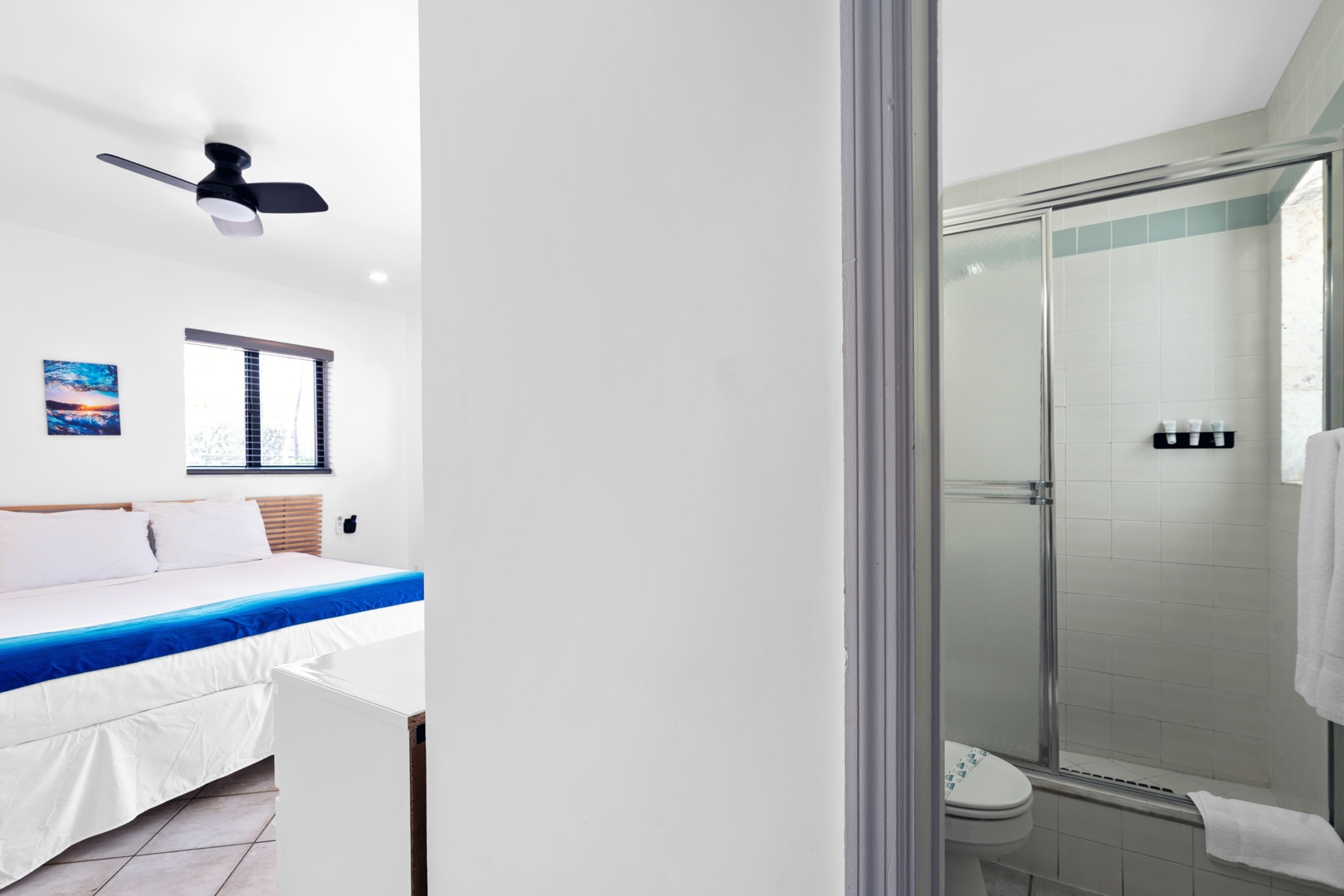 SPACIOUS QUEEN STUDIO + FULL KITCHEN 17 Hollywood Sunrise Hotel