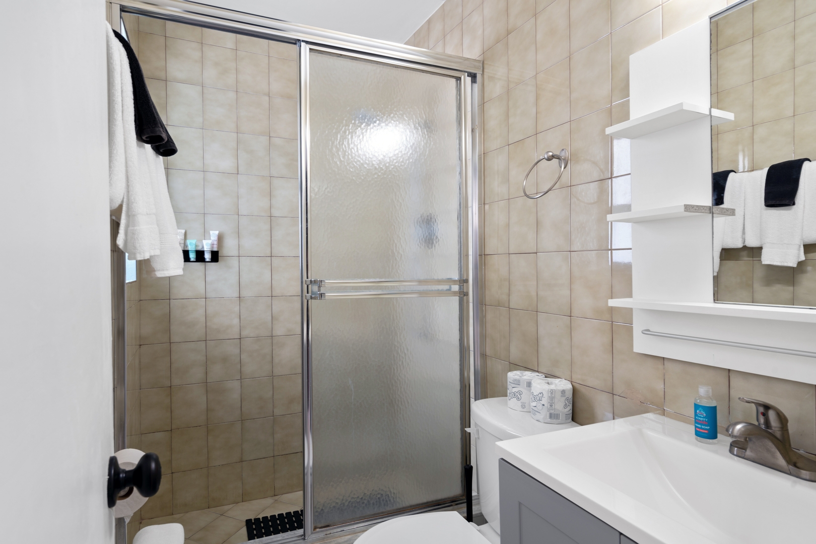 1BR SUITE | 2 QUEENS + KITCHEN + 2 BATHS 23 Hollywood Sunrise Hotel
