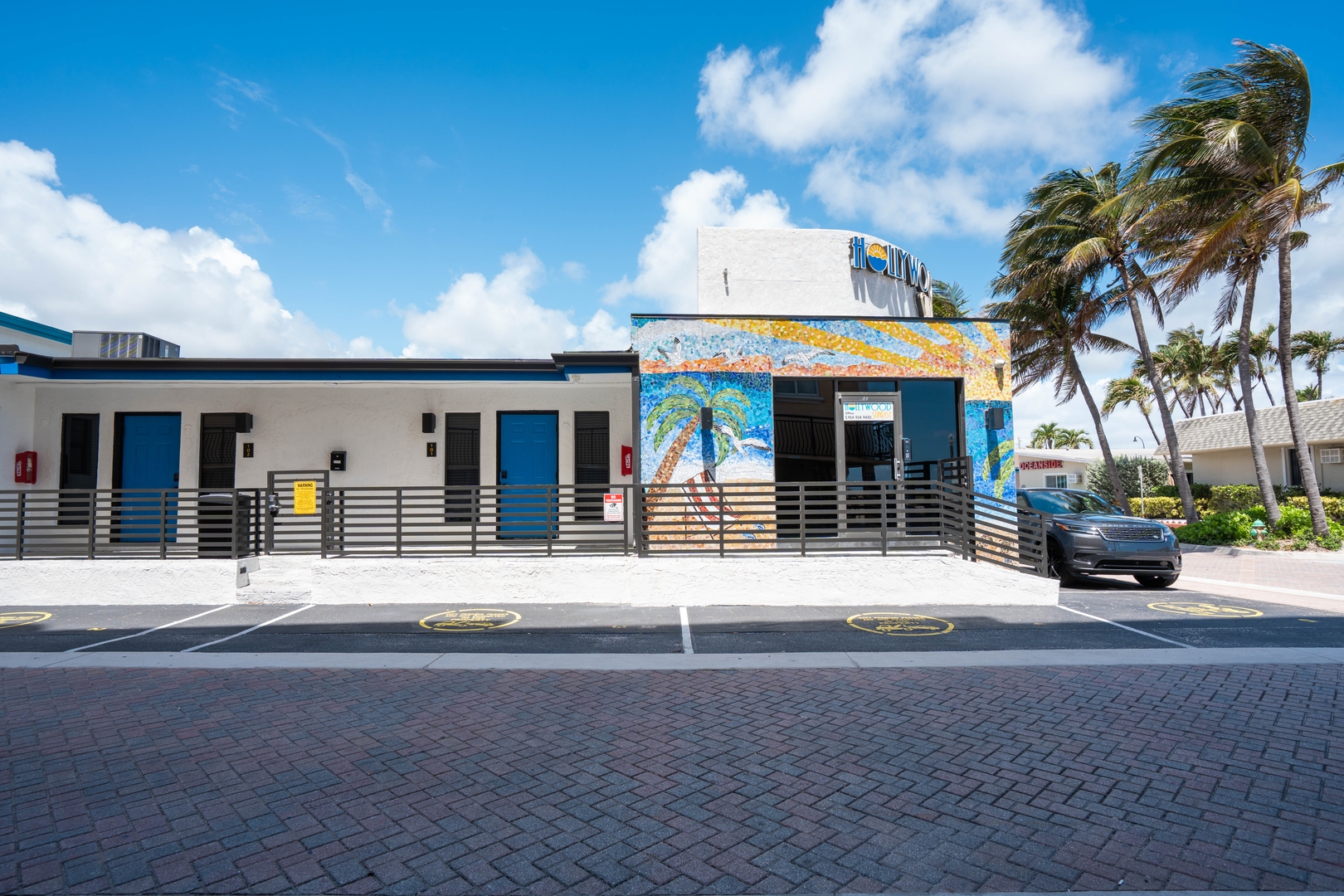 BRIGHT QUEEN STUDIO + KITCHEN | QUIET 29 Hollywood Sunrise Hotel