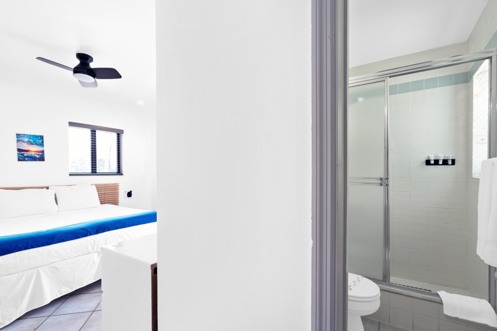 BRIGHT QUEEN STUDIO + KITCHENETTE | QUIET 30 Hollywood Sunrise Hotel