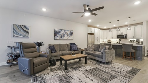 2 BR Near Energy Corridor, Med Center & Downtown