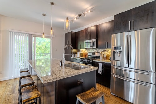 2 Bedroom Houston Heights Home gallery image 3