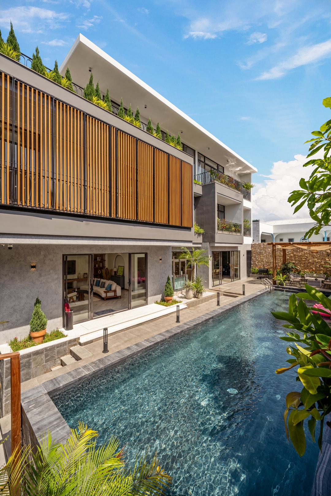 Sora Villa — property photo 1