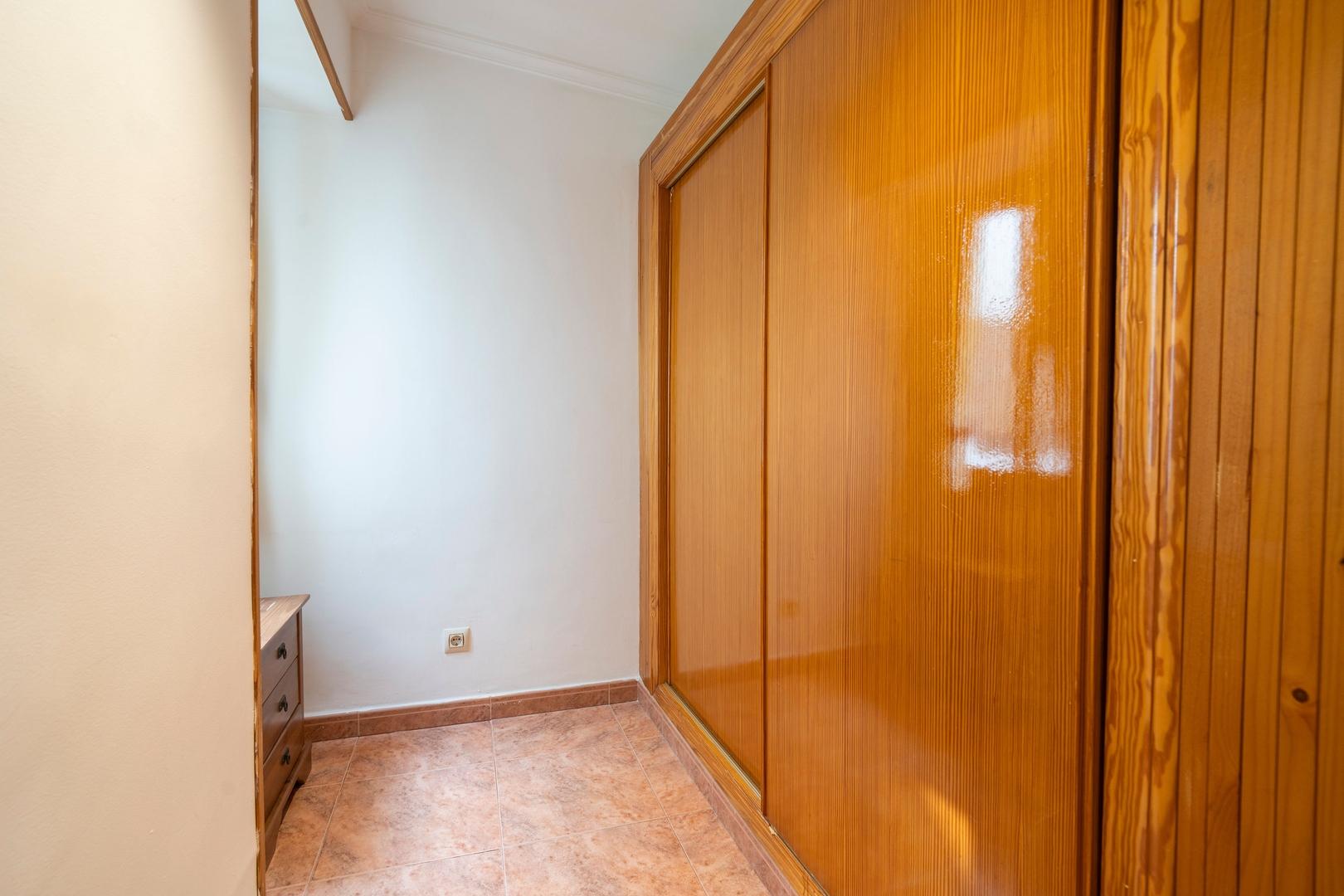 VLC HOST - Catalans 14 30 VLC Host