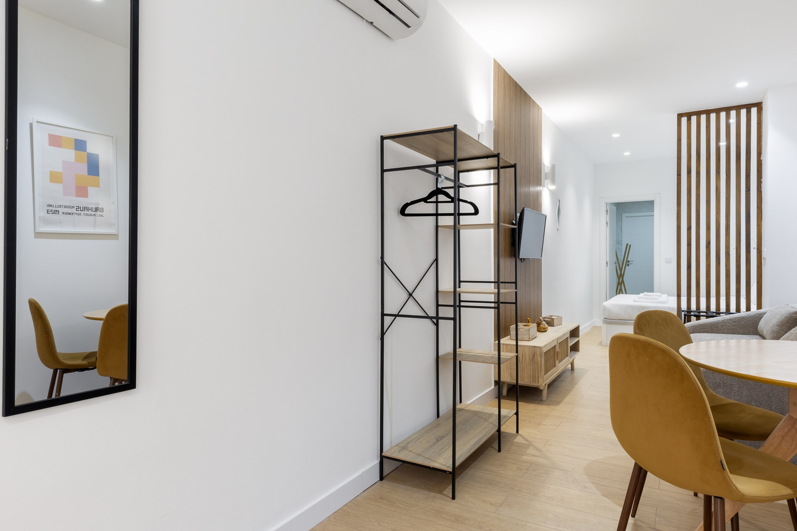 VLC HOST - San Jacinto E 11 VLC Host