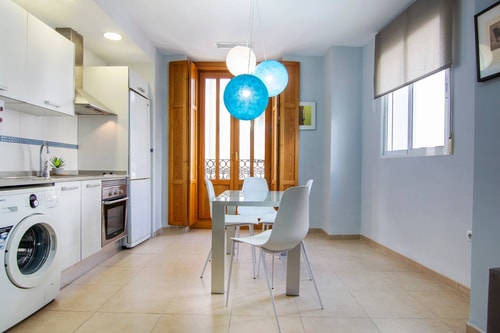 Wonderful and bright flat in Ciutat Vella 6 VLC Host