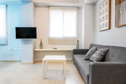 Lovely and modern apartment in Downtown 19 VLC Host