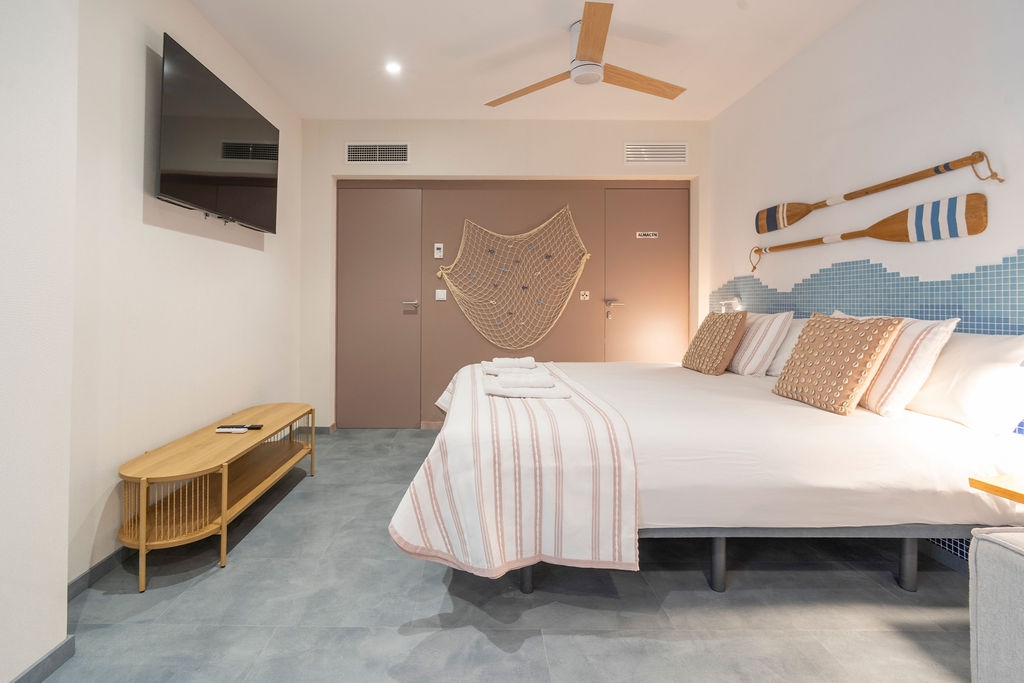 Cabanyal Rooms by VLC Host 8 14 VLC Host