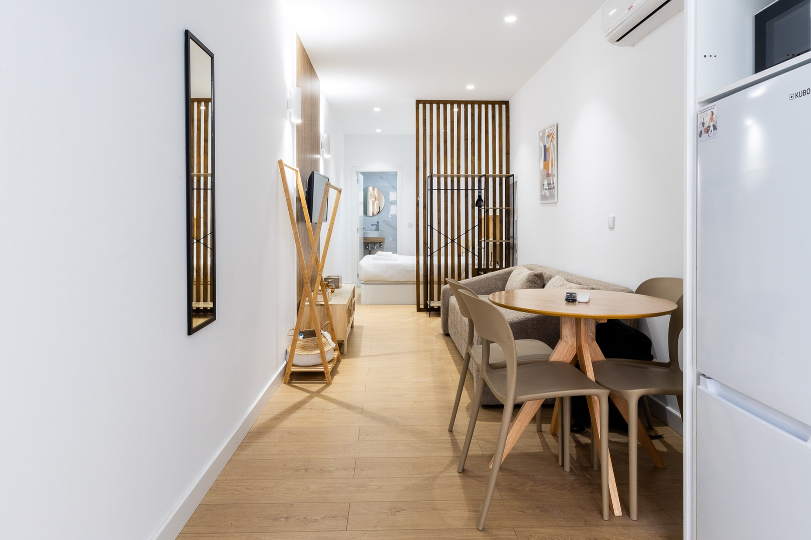 VLC HOST - San Jacinto B 7 VLC Host