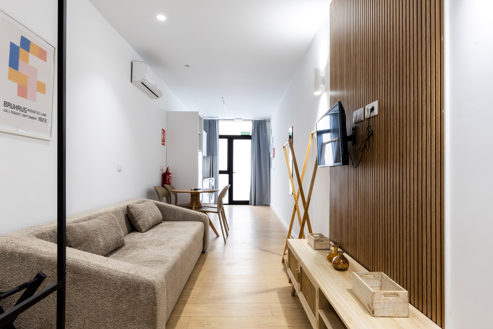 VLC HOST - San Jacinto B 10 VLC Host