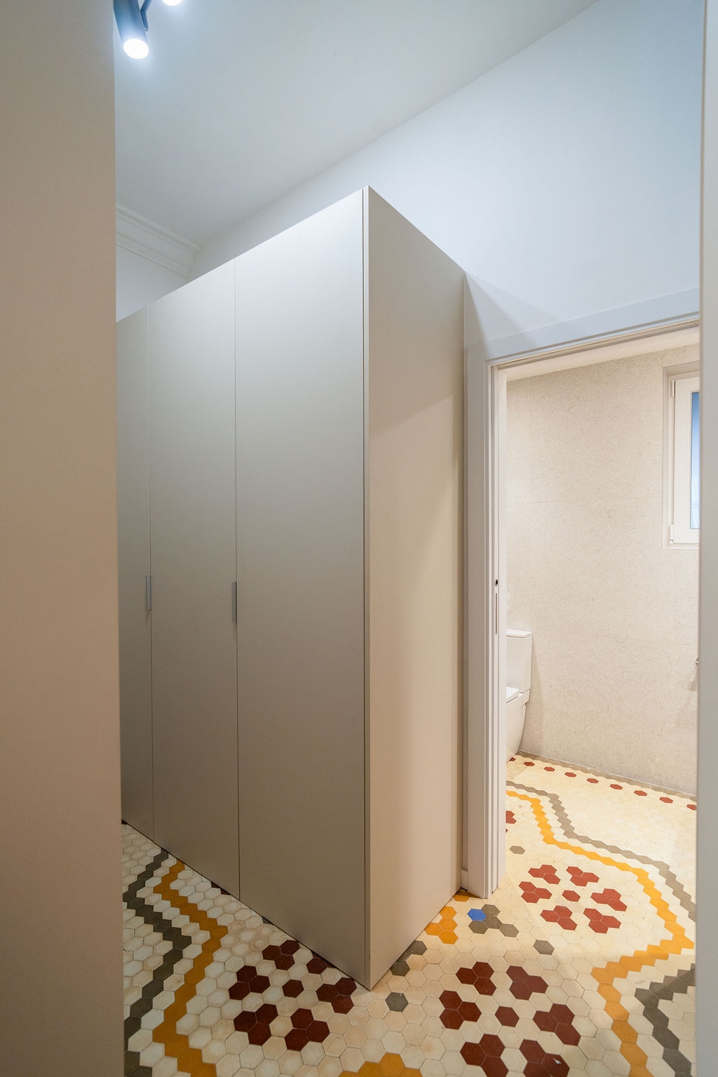 VLC Host - Conde Altea 28 VLC Host