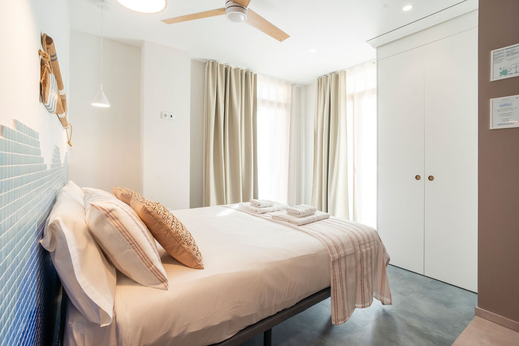 Cabanyal Rooms by VLC Host 1 3 VLC Host