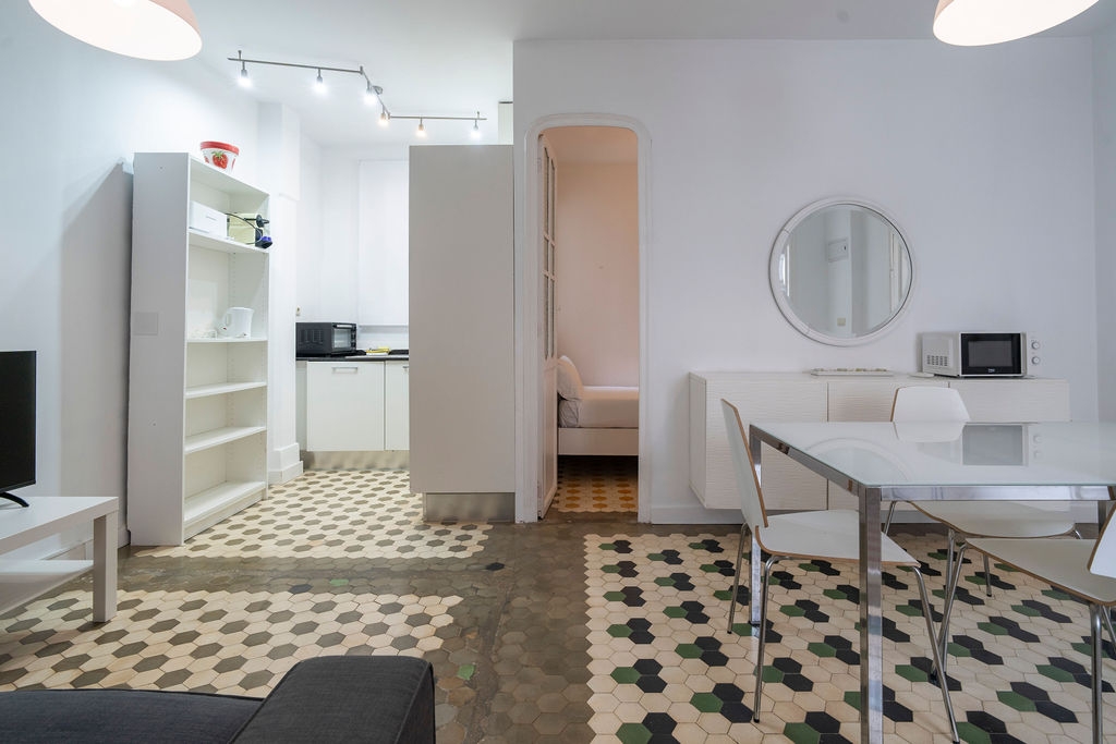 VLC Host - Erudito Orellana 18 VLC Host