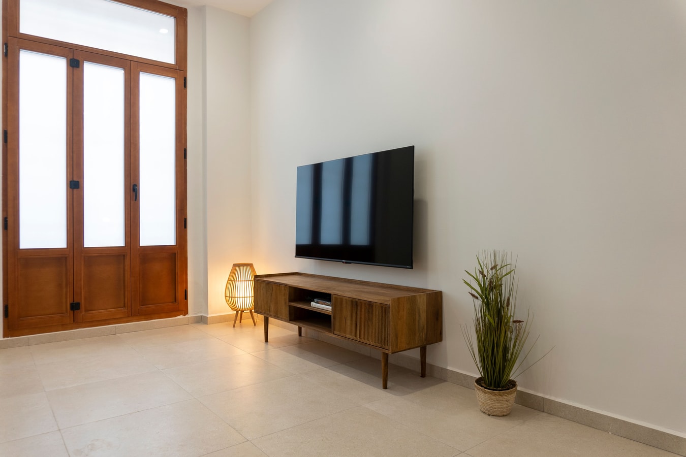 VLC HOST - Alfaro A 33 VLC Host