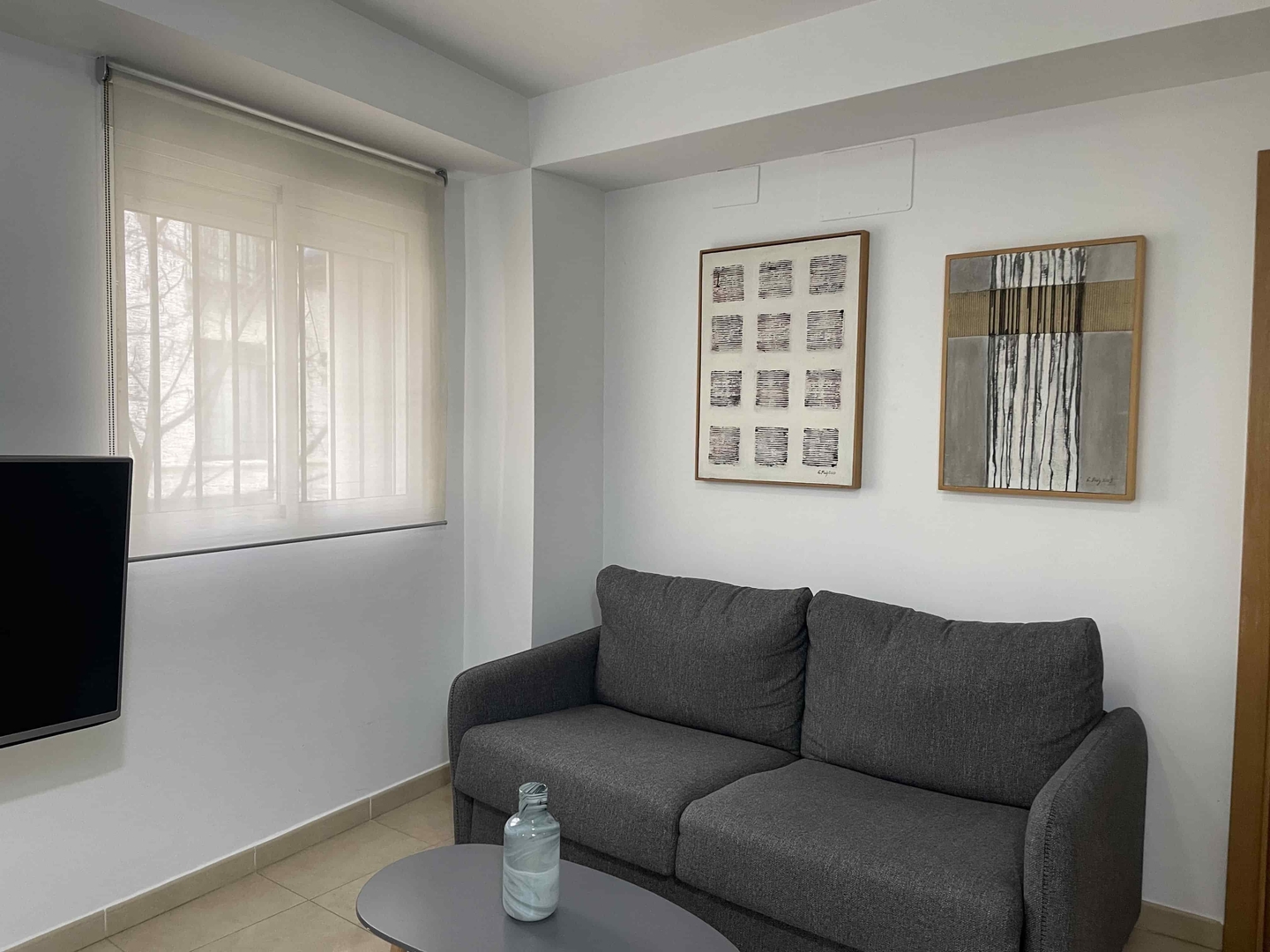 VLC HOST - Poeta Llombart 1 7 VLC Host