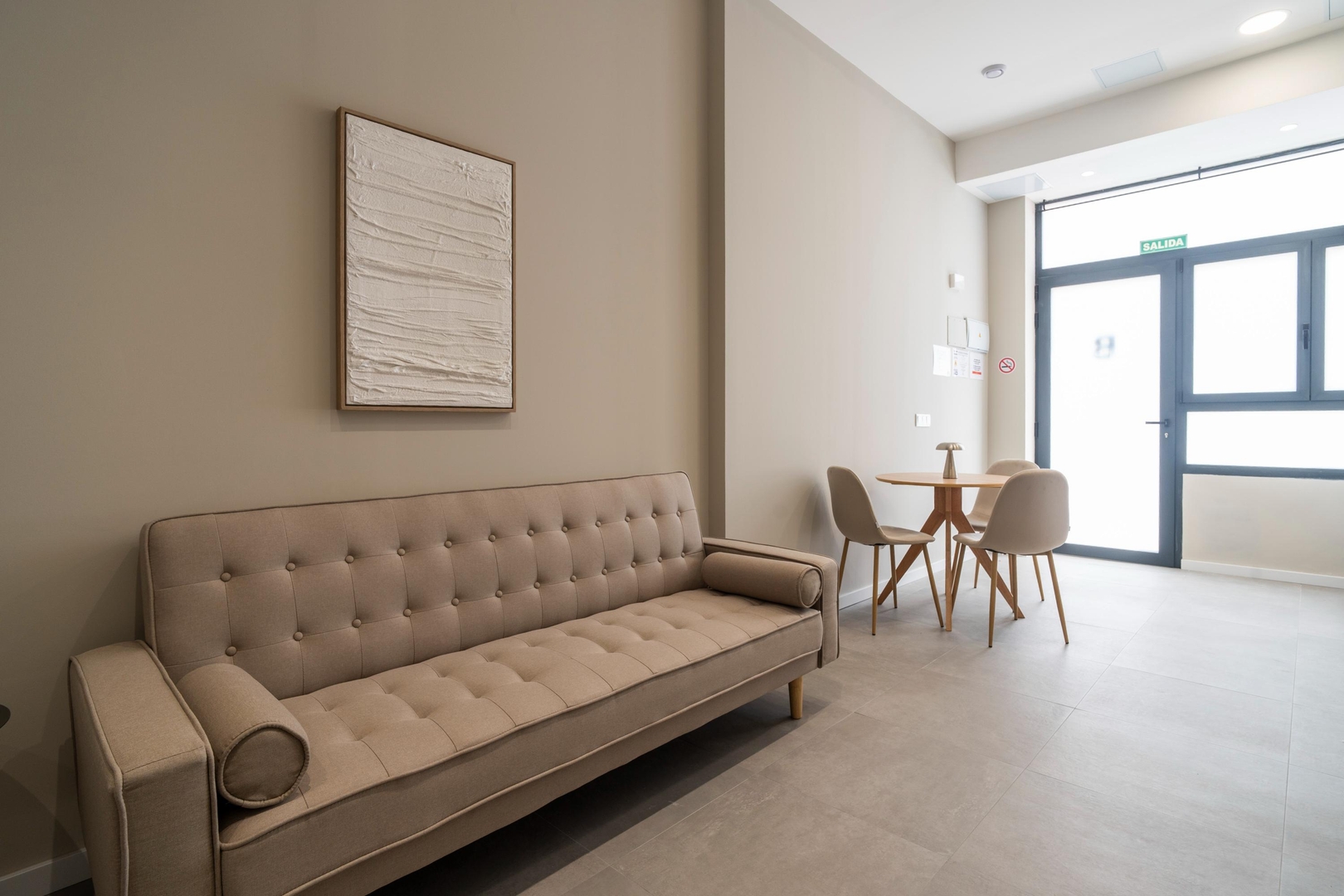 VLC HOST - Sumsi B 34 VLC Host