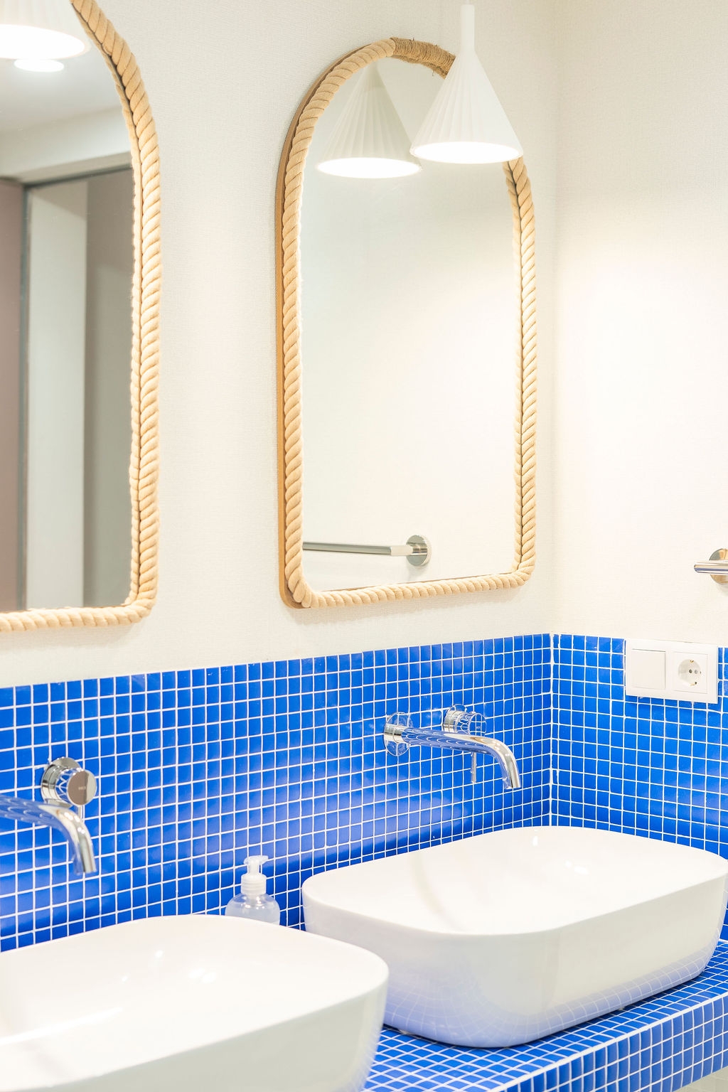 Cabanyal Rooms by VLC Host 7 8 VLC Host