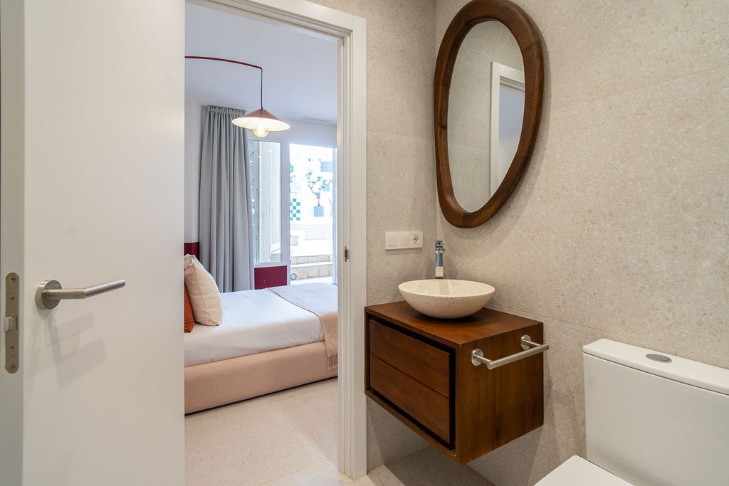 VLC Host - Conde Altea 15 VLC Host