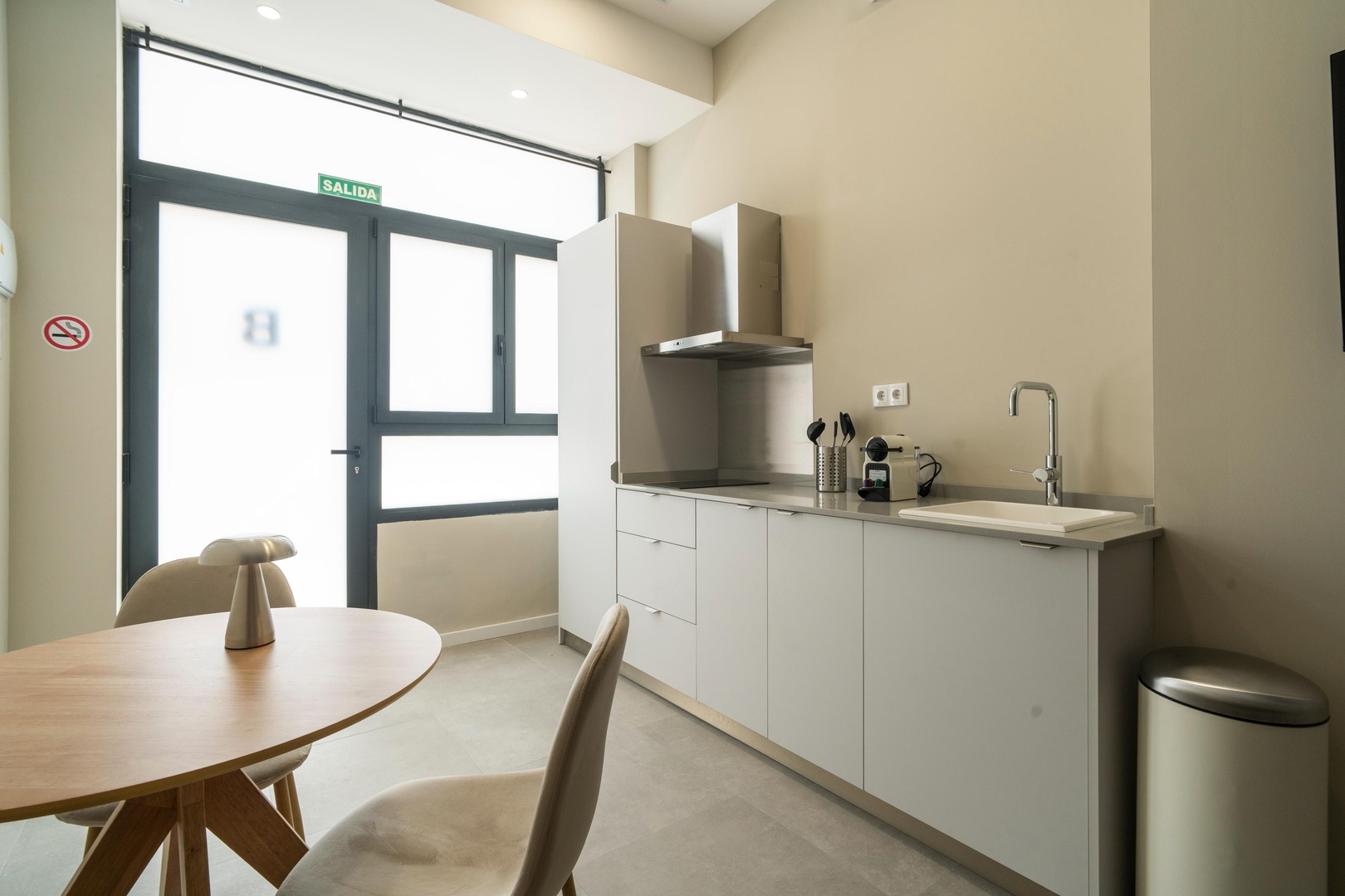 VLC HOST - Sumsi B 13 VLC Host