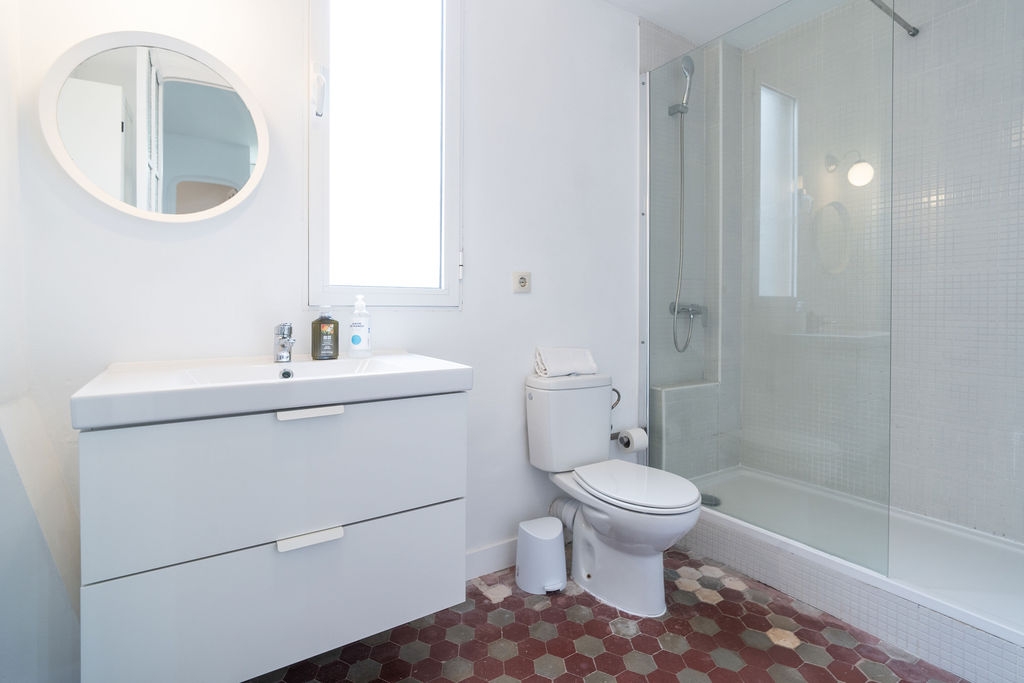 VLC Host - Erudito Orellana 28 VLC Host