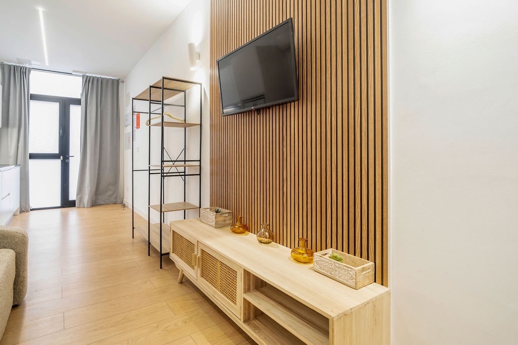 VLC HOST - San Jacinto A 17 VLC Host