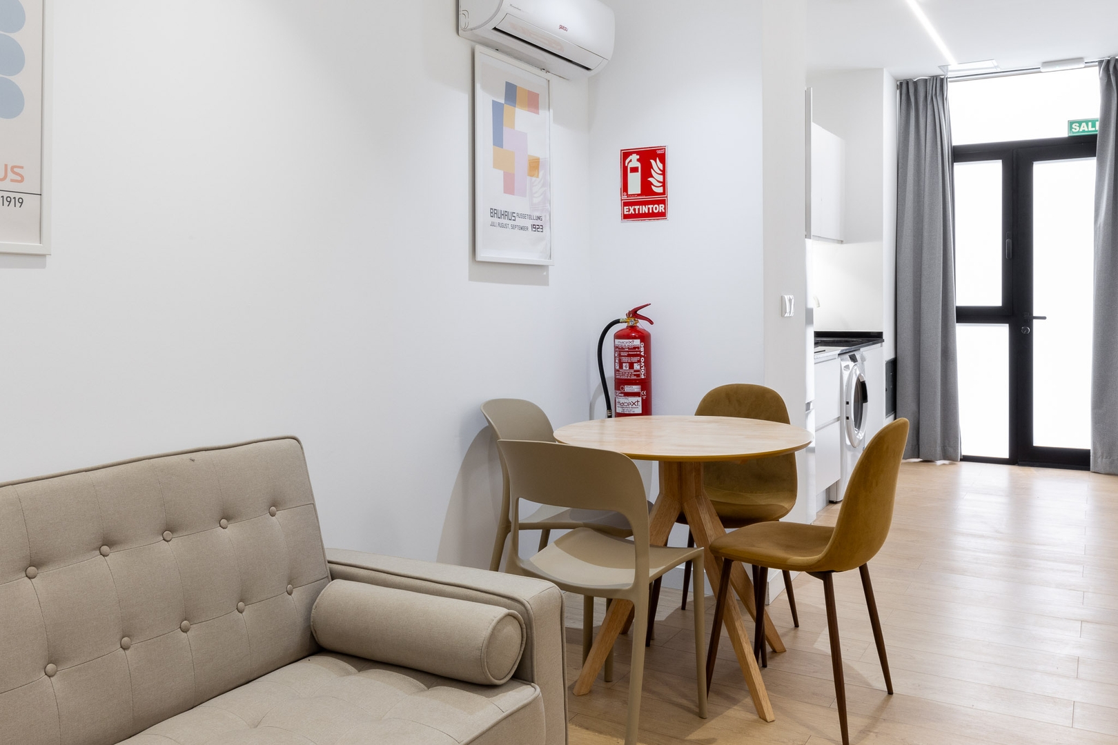 VLC HOST - San Jacinto D 7 VLC Host